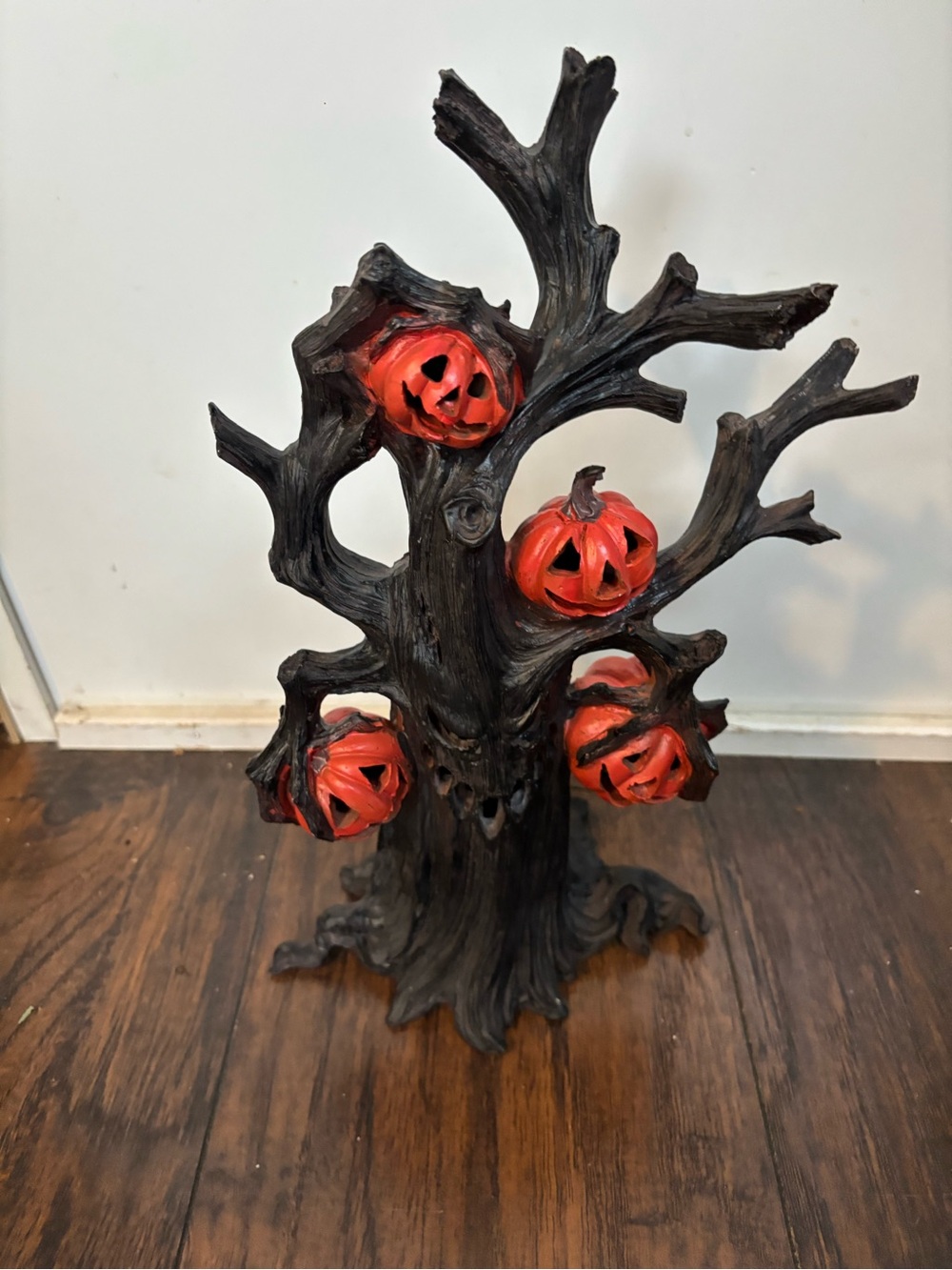 Halloween Pumpkin Tree Decor - Black Tree with Orange Jack-o'-Lanterns